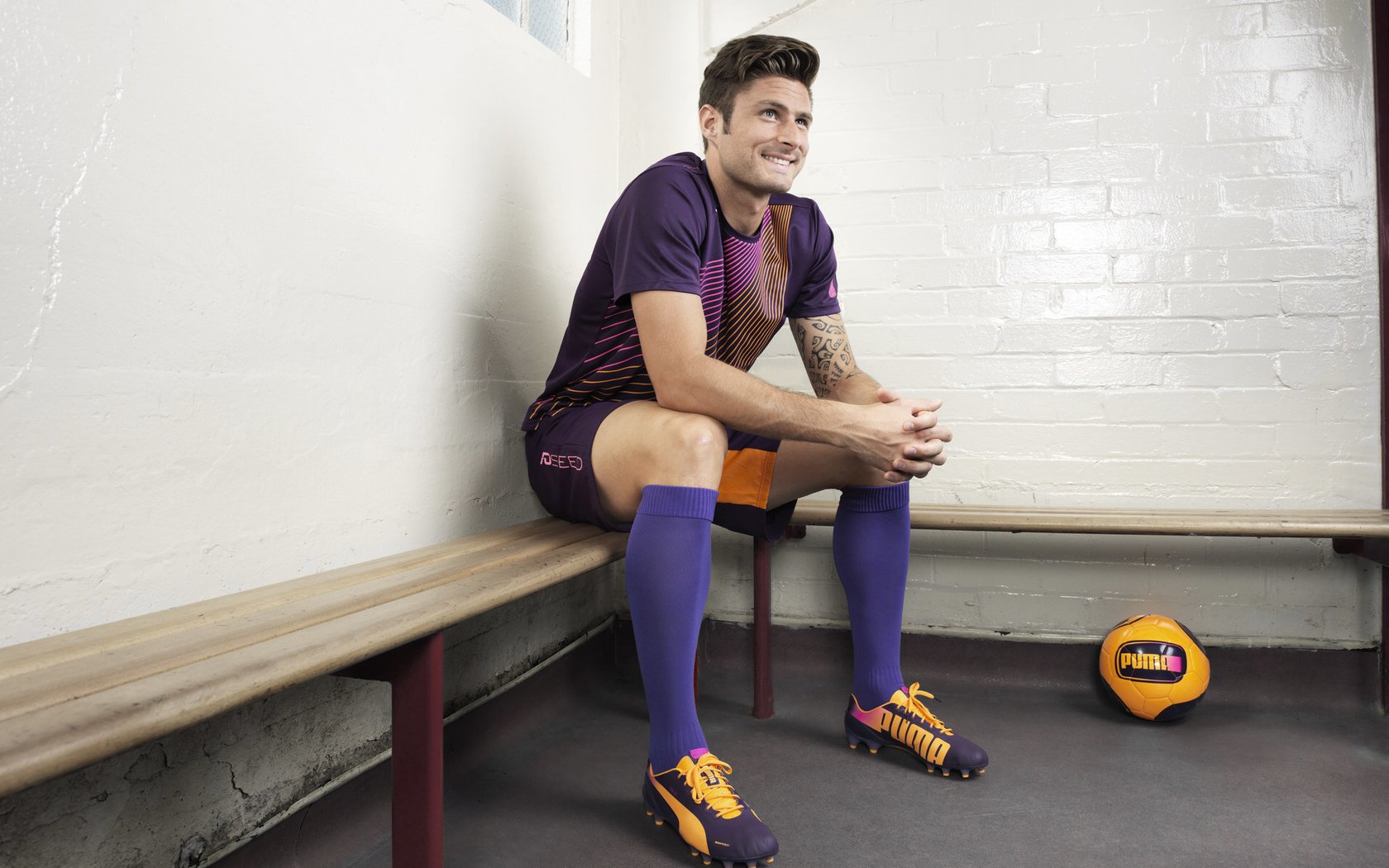 开云体育登录-少年扛山，当卡马文加把安第斯的风吹进几内亚湾